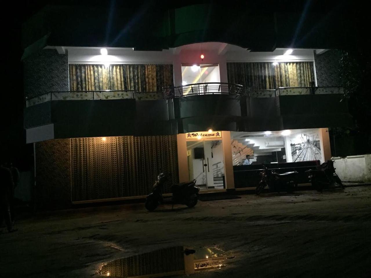 Mugal Beach Resort Alappuzha Exterior foto